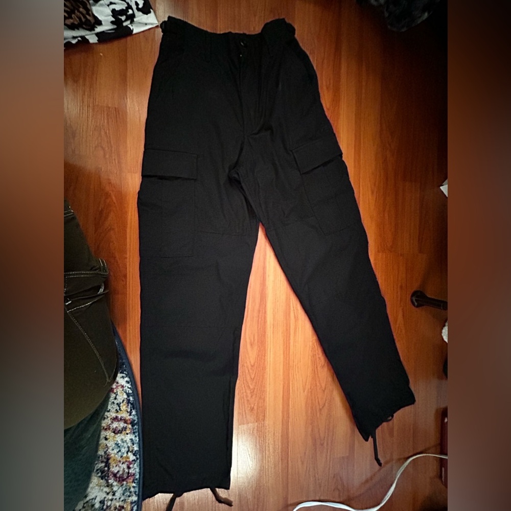 Women’s cargo work or fashion pants